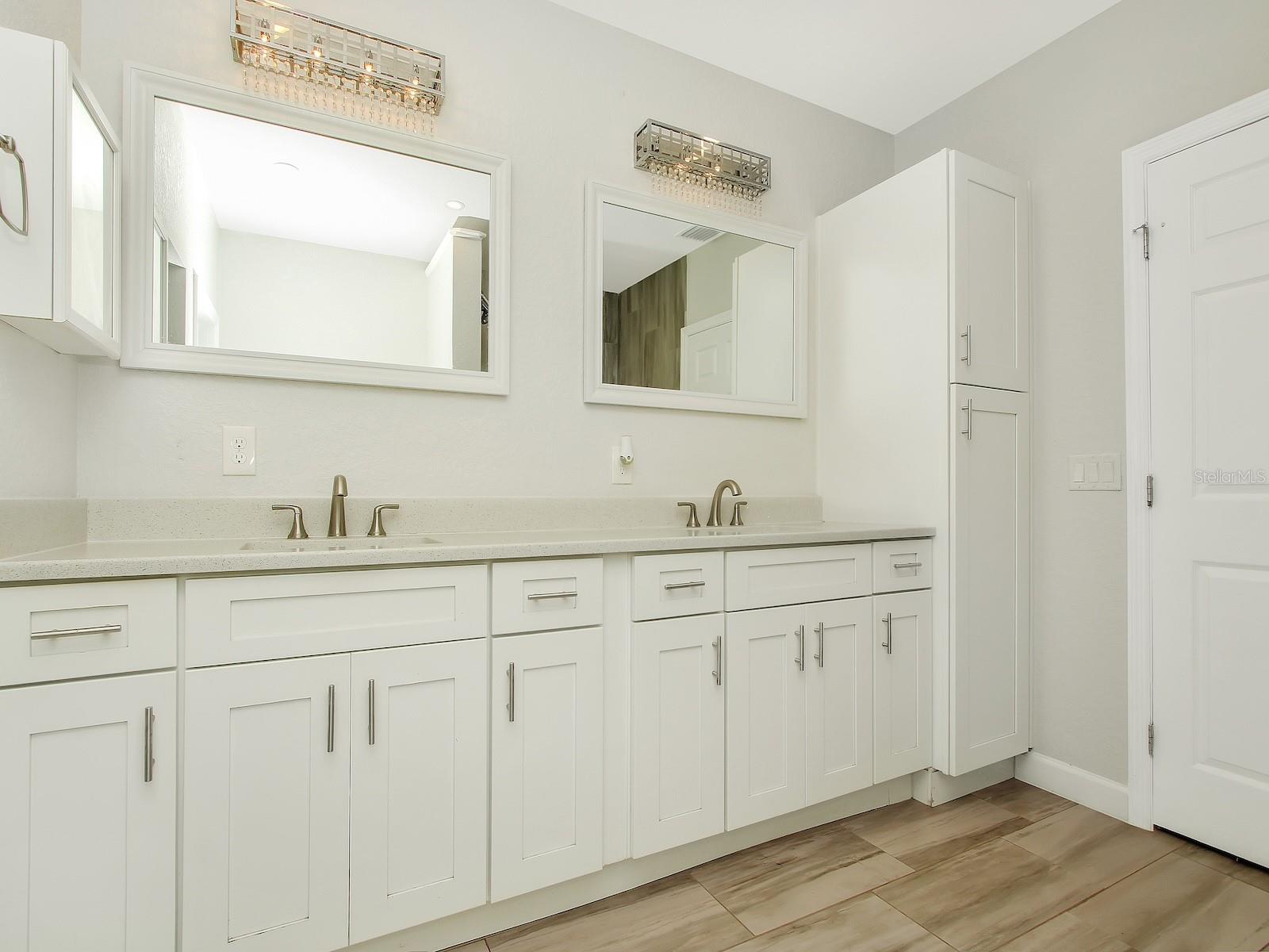 Image 16 of 27 For 750 Essex Place