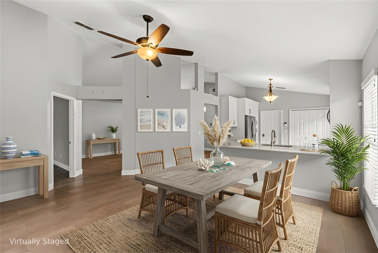 Listing photo id 15 for 5544 Misty Wood Court