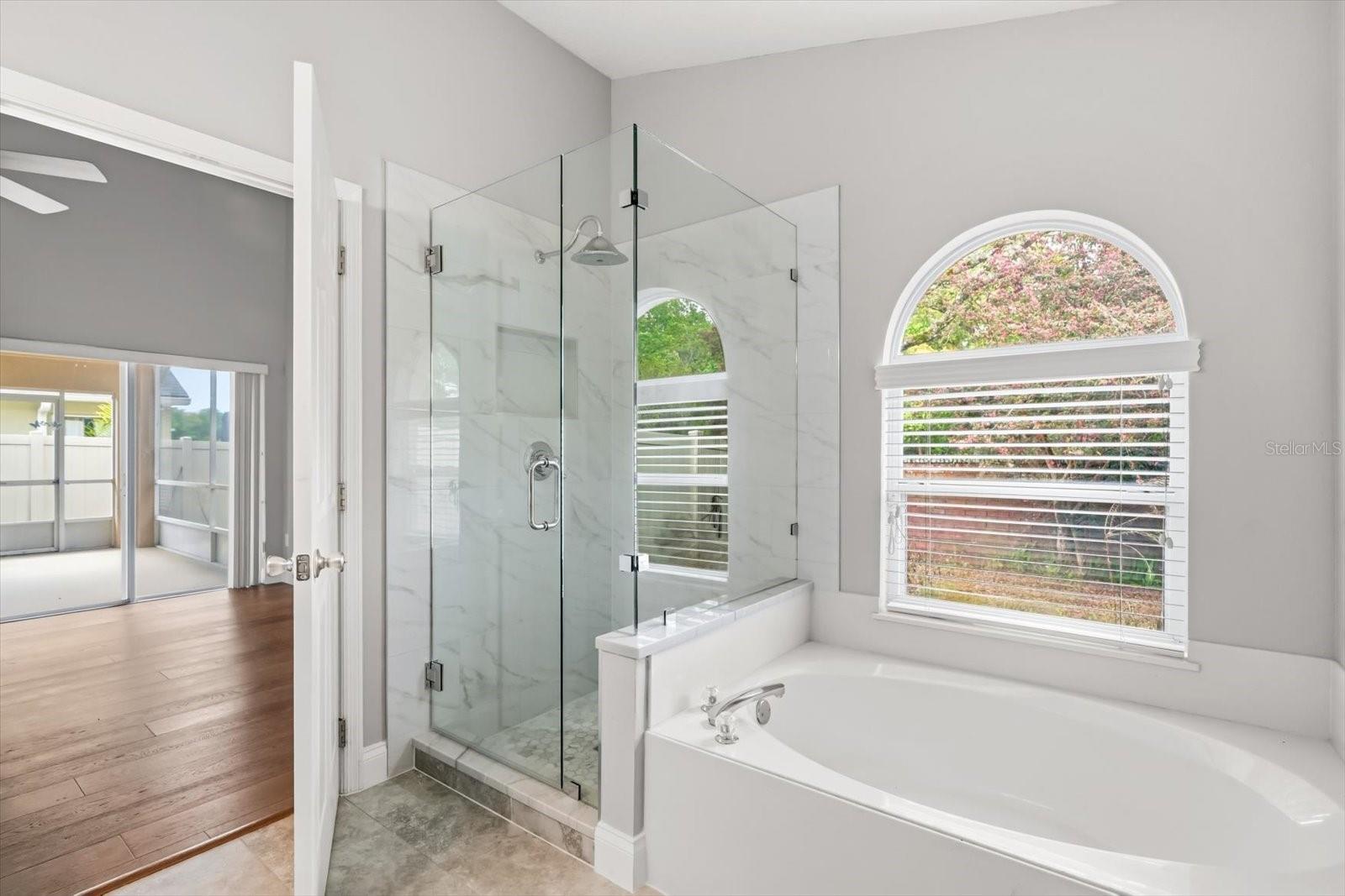 Listing photo id 20 for 5544 Misty Wood Court