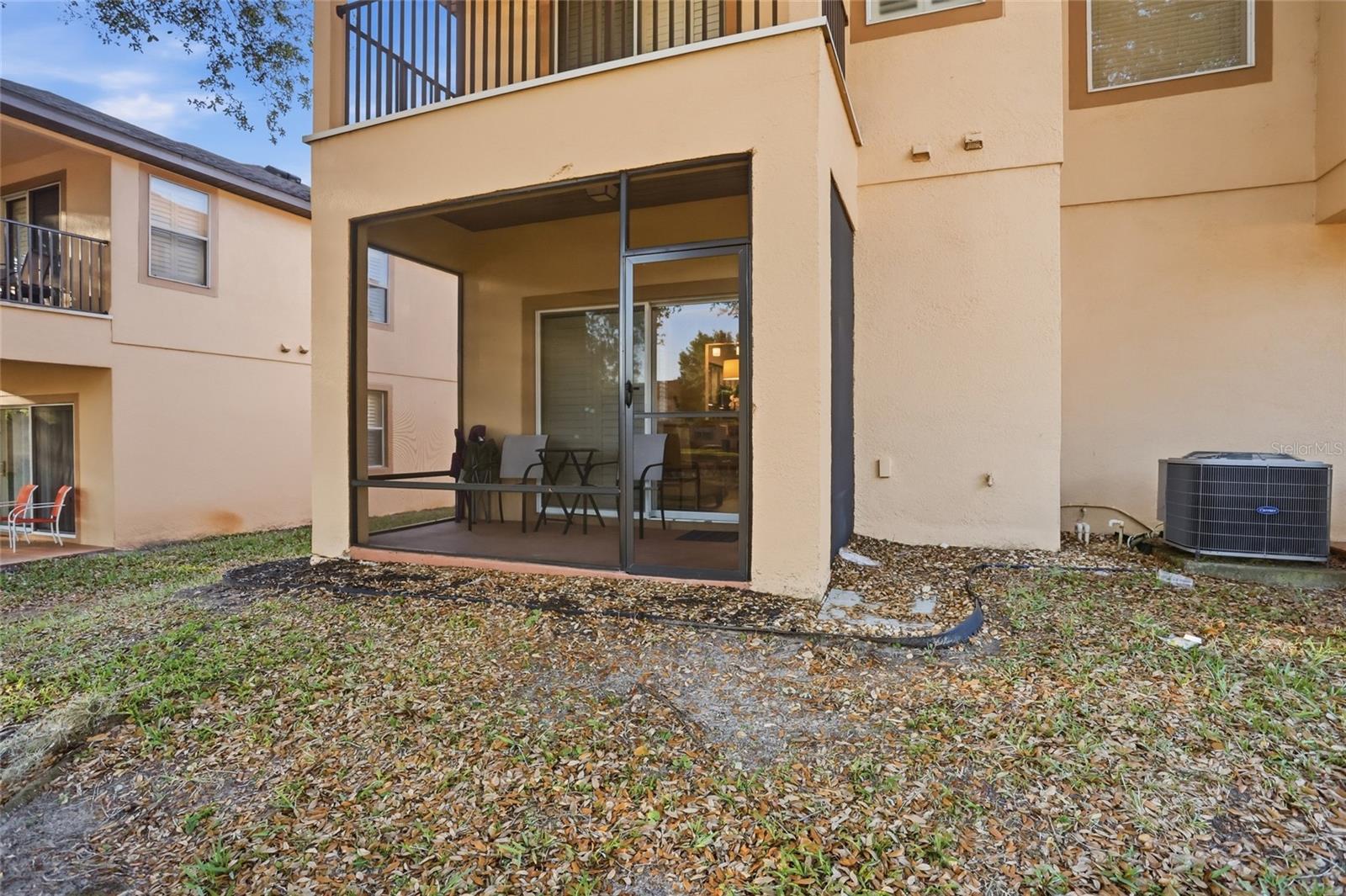 Image 24 of 51 For 2959 Calabria Avenue