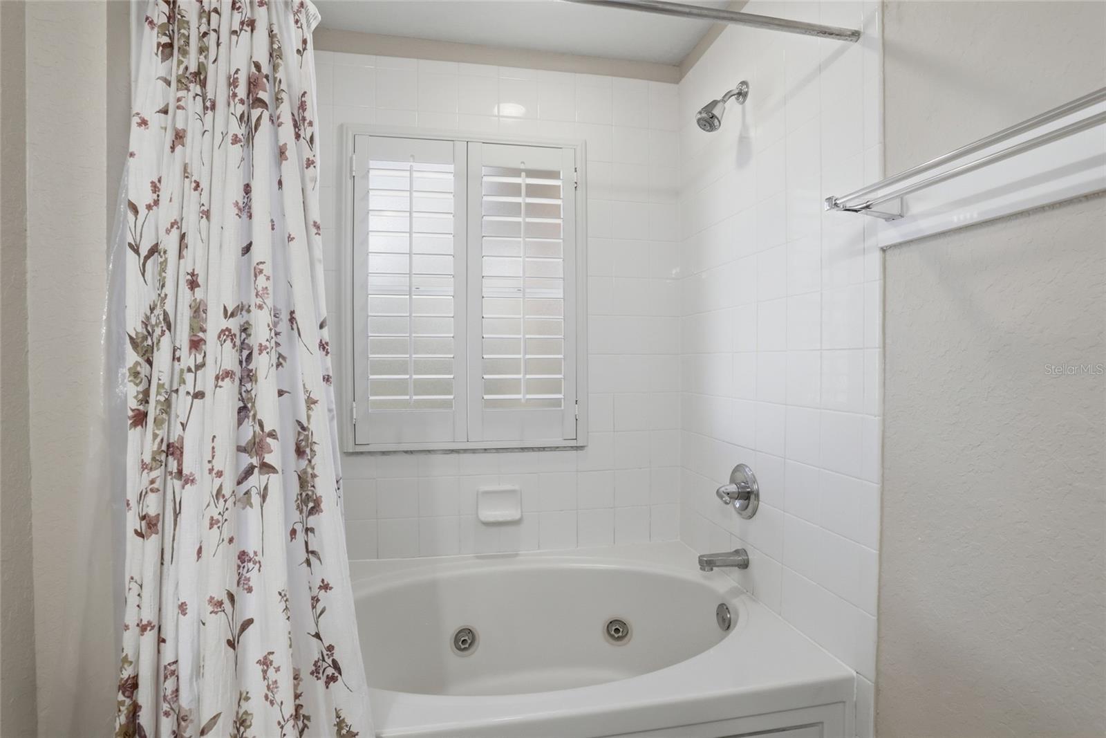 Image 36 of 51 For 2959 Calabria Avenue