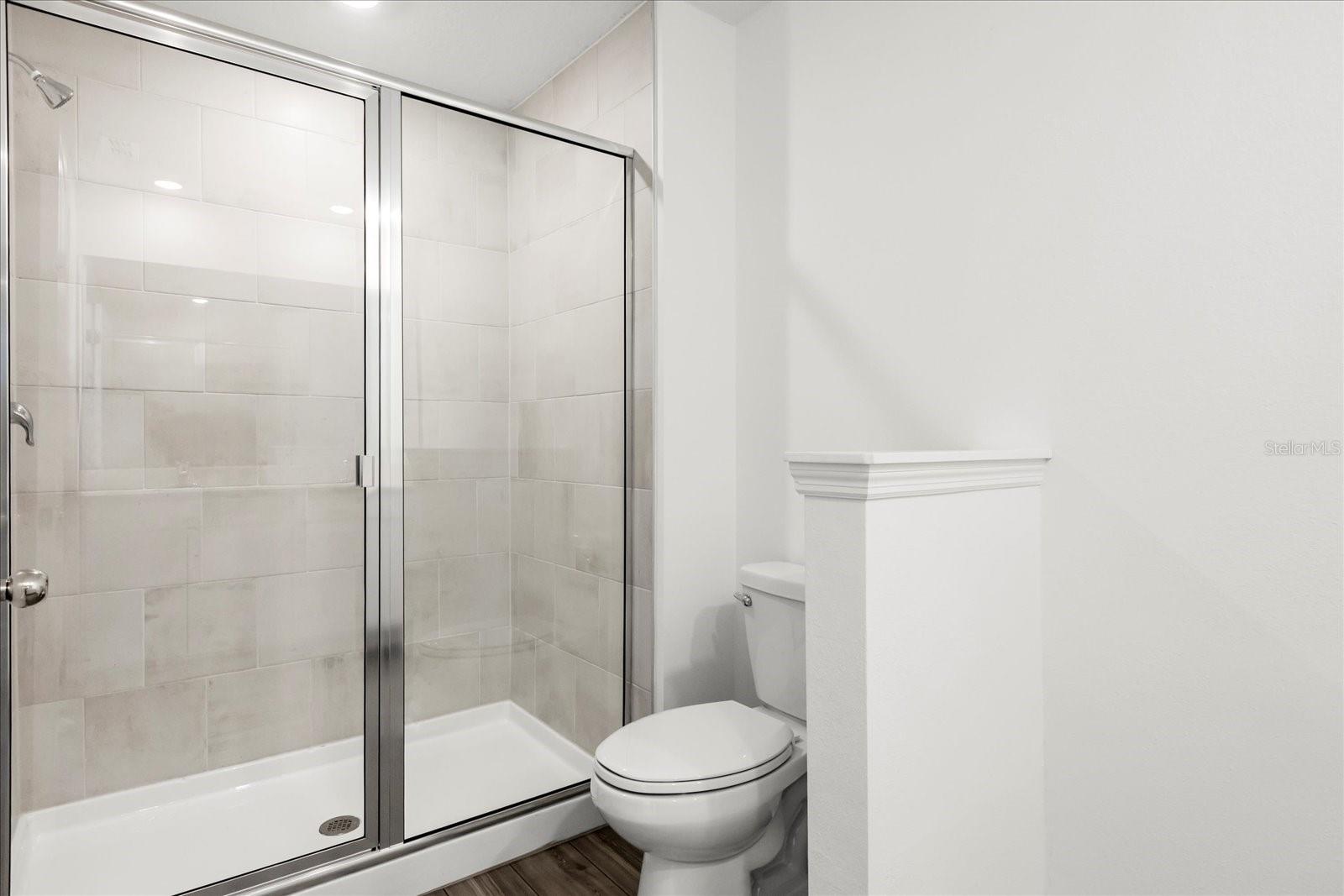 Image 28 of 36 For 4863 81st Loop