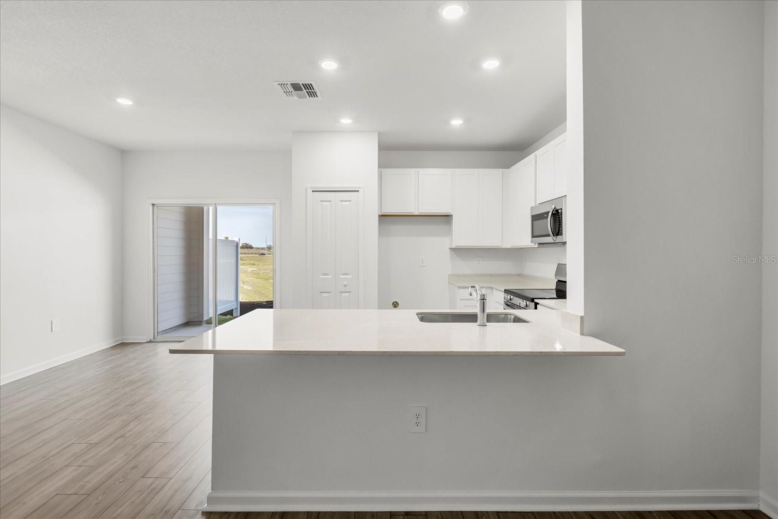 Image 9 of 36 For 4863 81st Loop