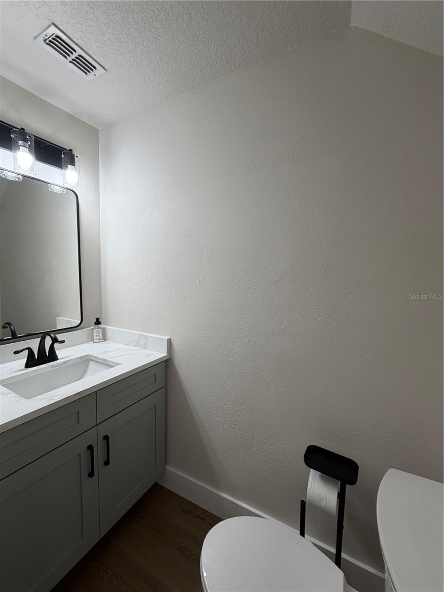 Image 15 of 52 For 3763 Collingwood Lane