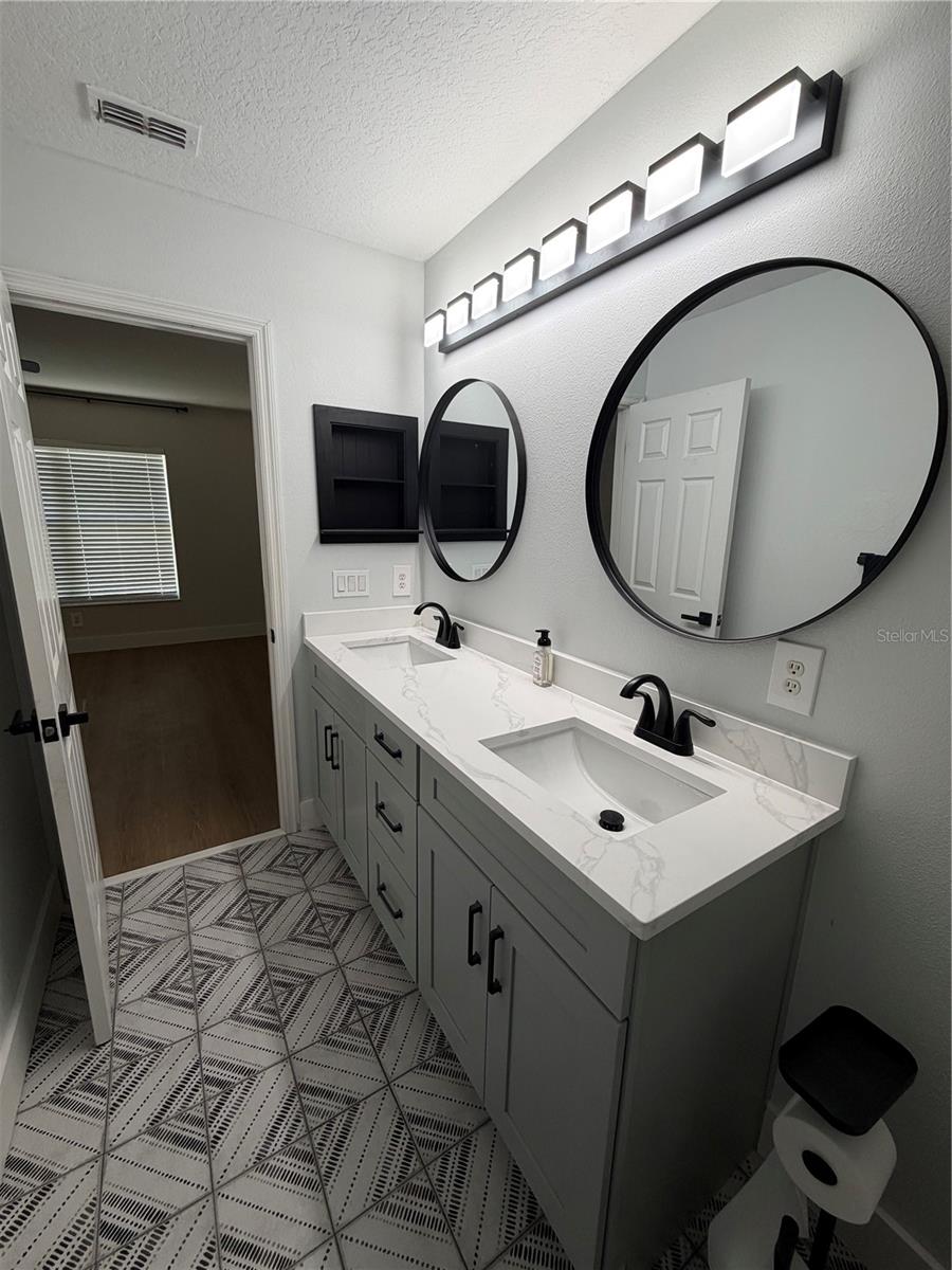 Image 25 of 52 For 3763 Collingwood Lane