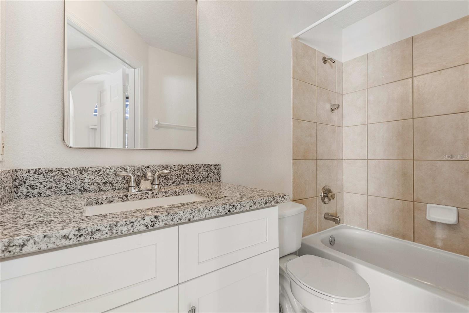 Image 17 of 22 For 123 Fox Loop