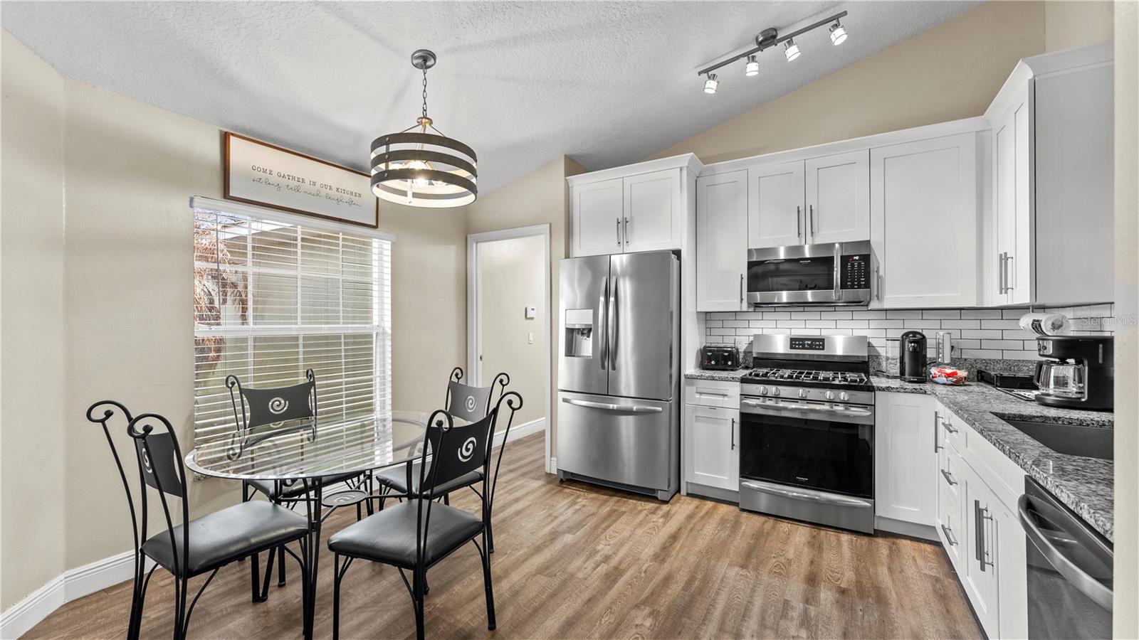 Image 3 of 32 For 706 Dolcetto Drive