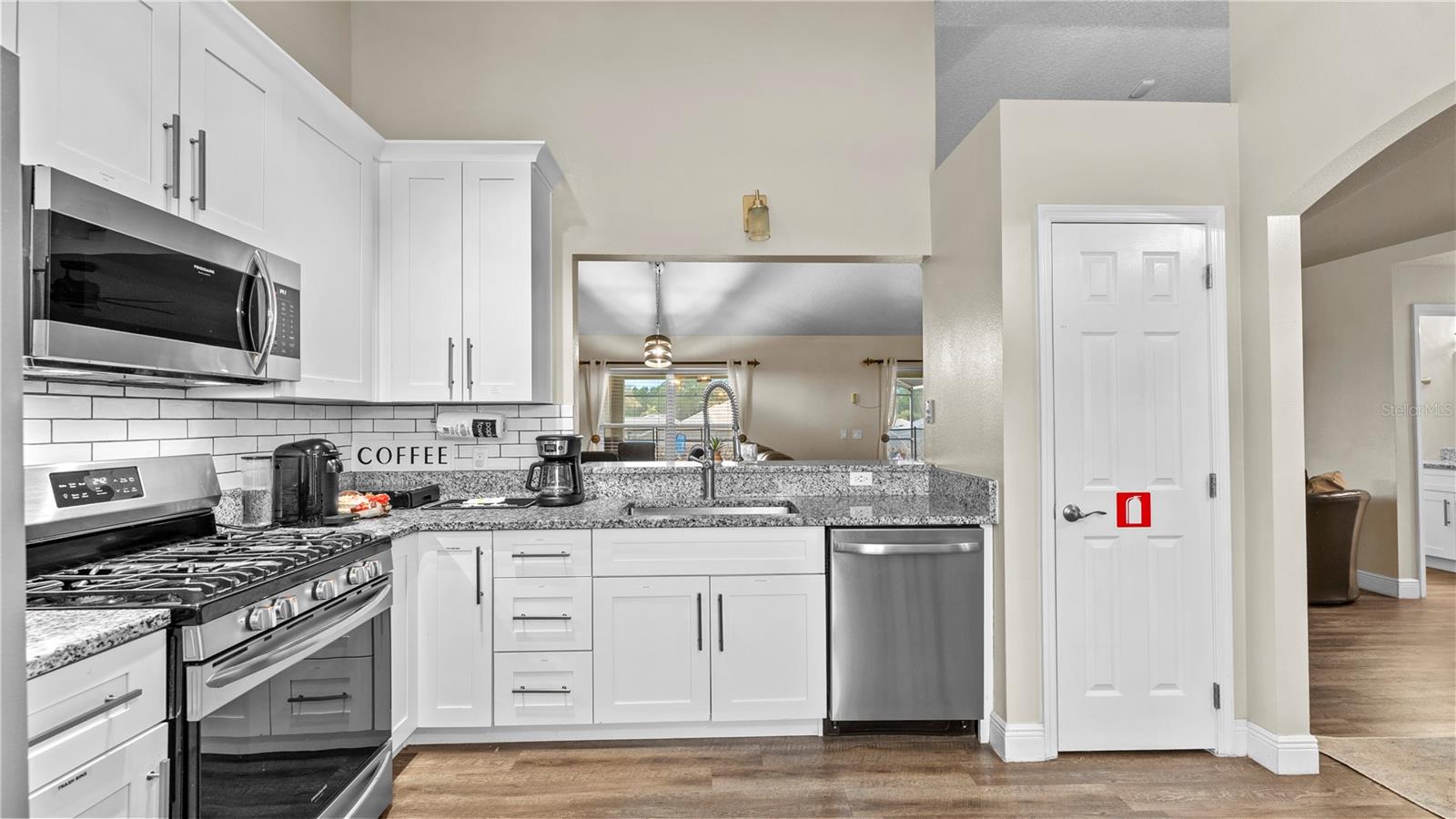 Image 4 of 32 For 706 Dolcetto Drive