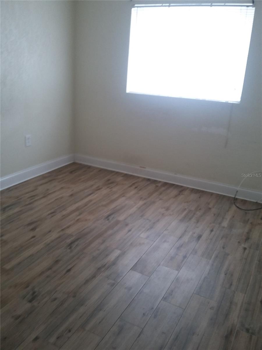 Image 8 of 20 For 1710 Washington Avenue 16