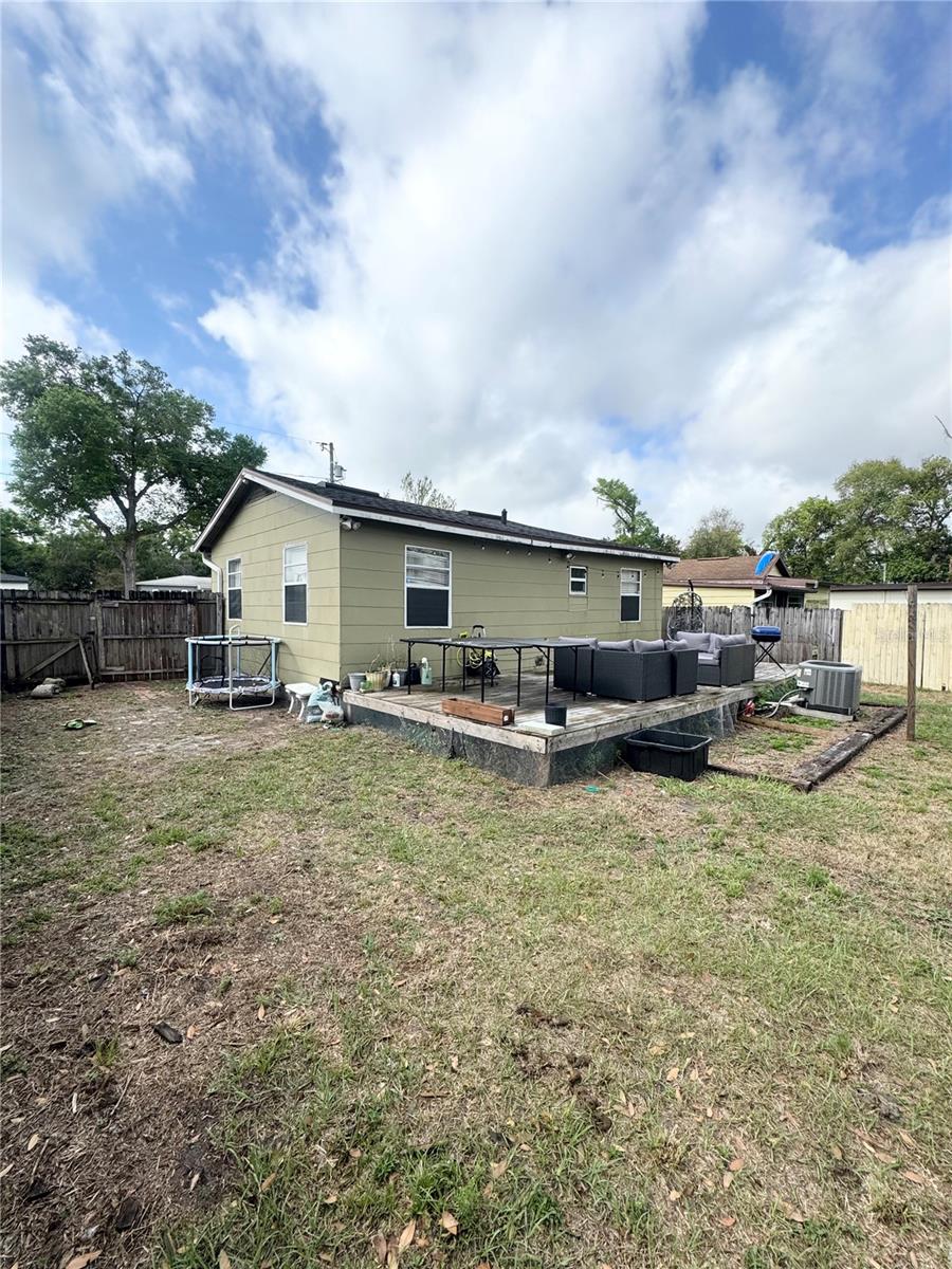 Image 24 of 25 For 831 Naples Drive