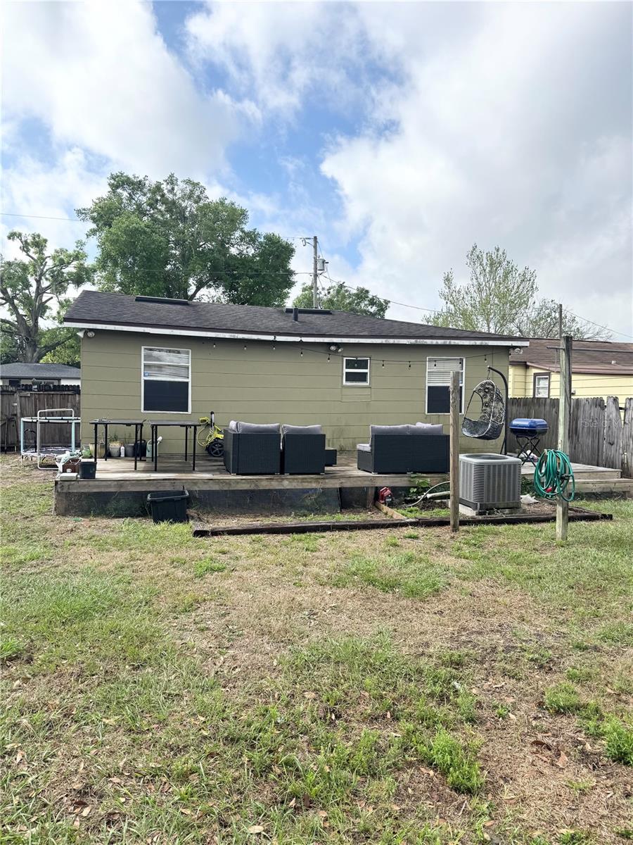 Image 25 of 25 For 831 Naples Drive