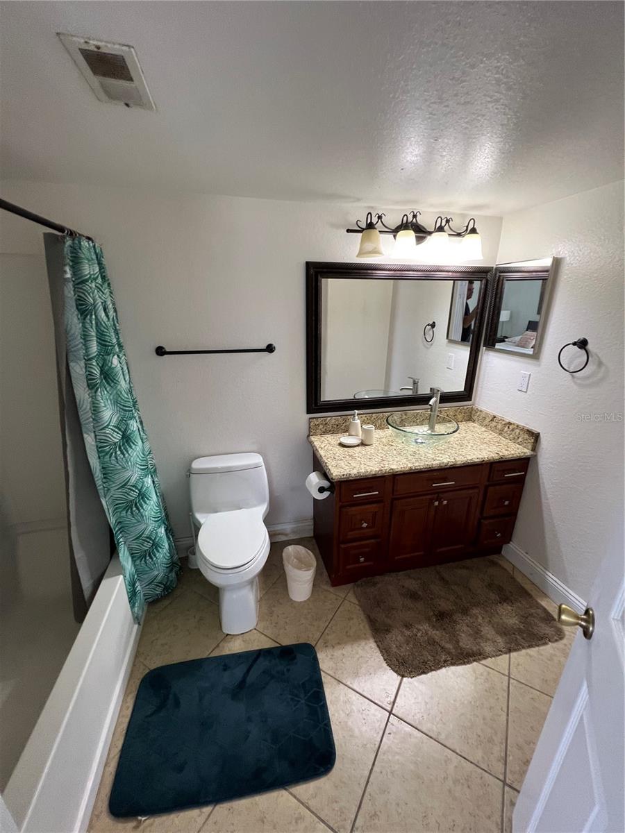 Image 16 of 24 For 2214 Metropolitan Way 1015