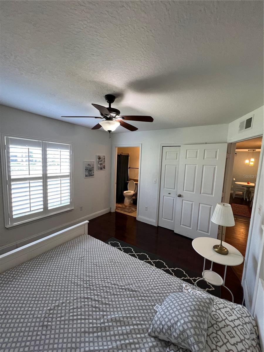 Image 20 of 24 For 2214 Metropolitan Way 1015