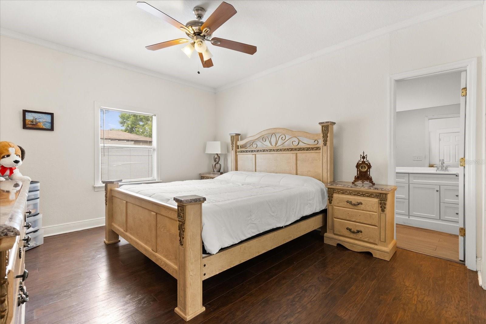 Image 11 of 19 For 6908 Oregon Avenue