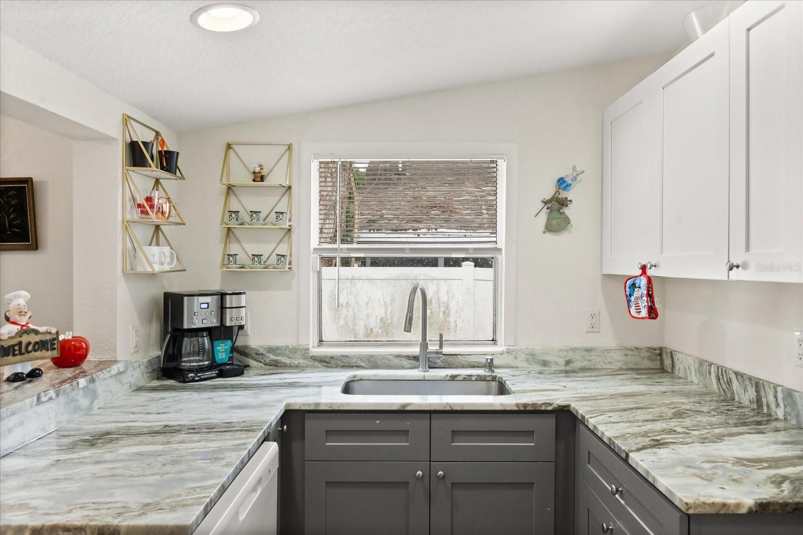 Image 8 of 19 For 6908 Oregon Avenue