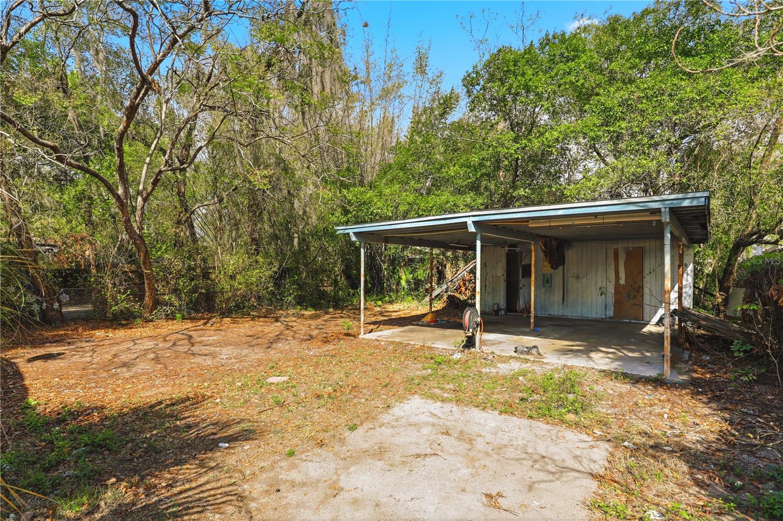 Image 2 of 23 For 1605 Dauphin Ln