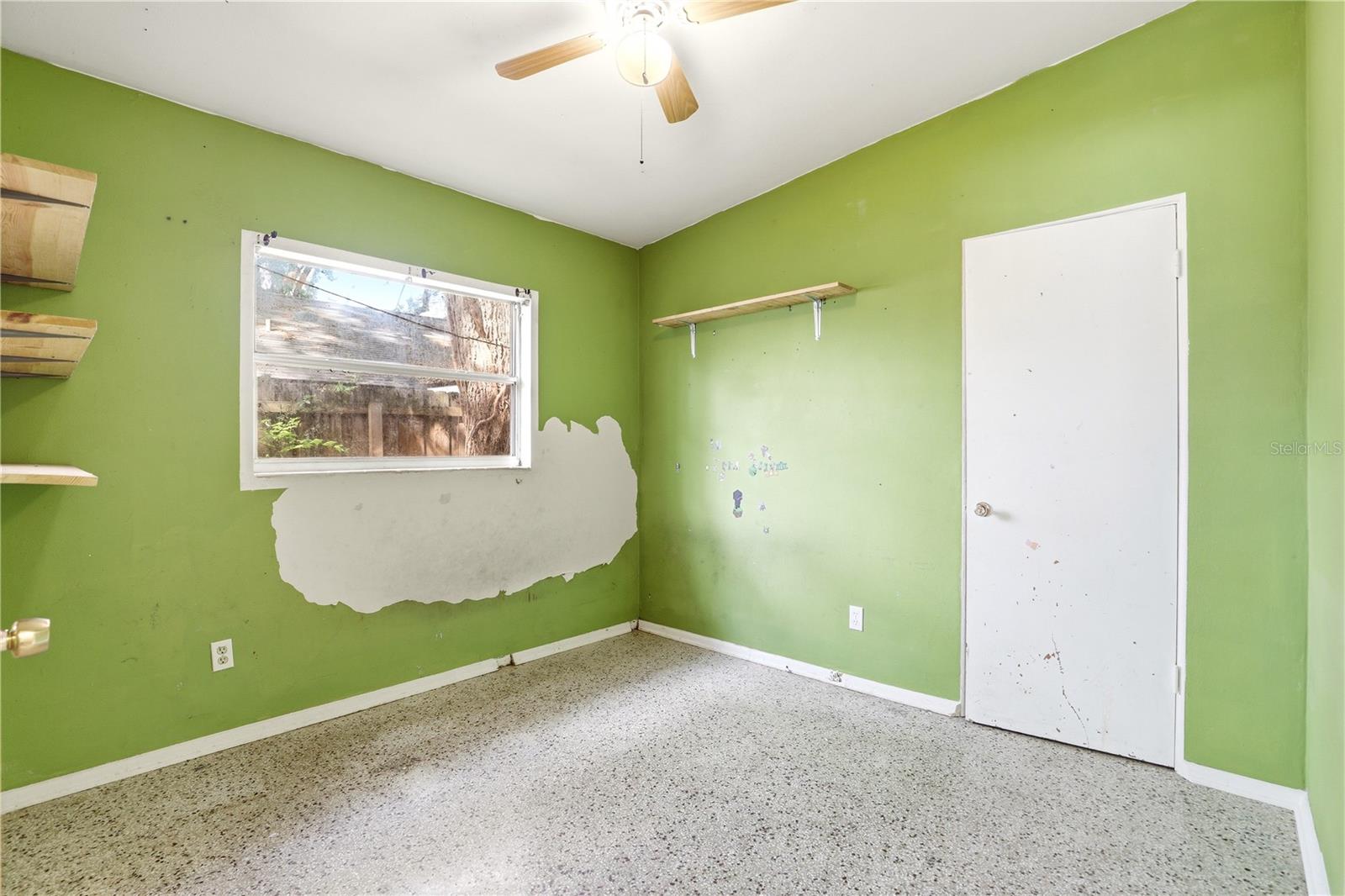 Image 21 of 23 For 1605 Dauphin Ln