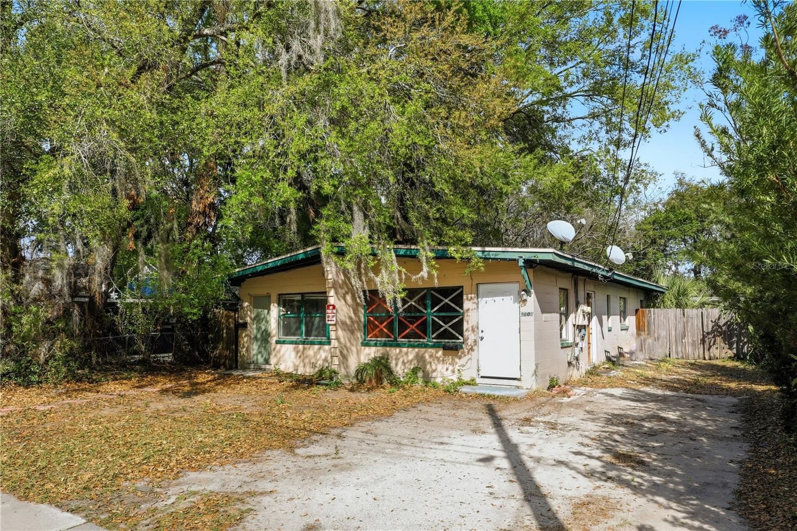 Image 7 of 23 For 1605 Dauphin Ln