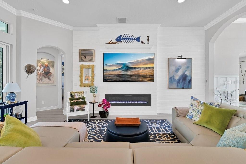 Image 10 of 55 For 8260 Meredith Place