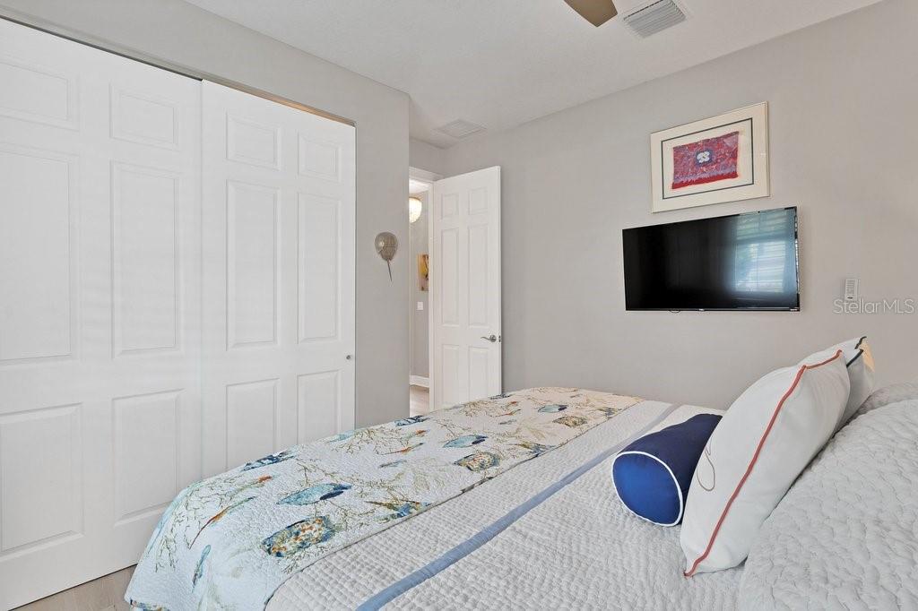 Image 24 of 55 For 8260 Meredith Place