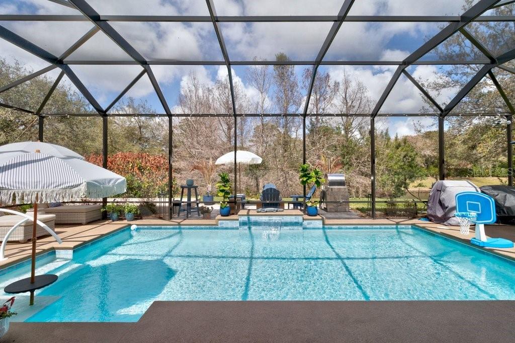 Image 5 of 55 For 8260 Meredith Place