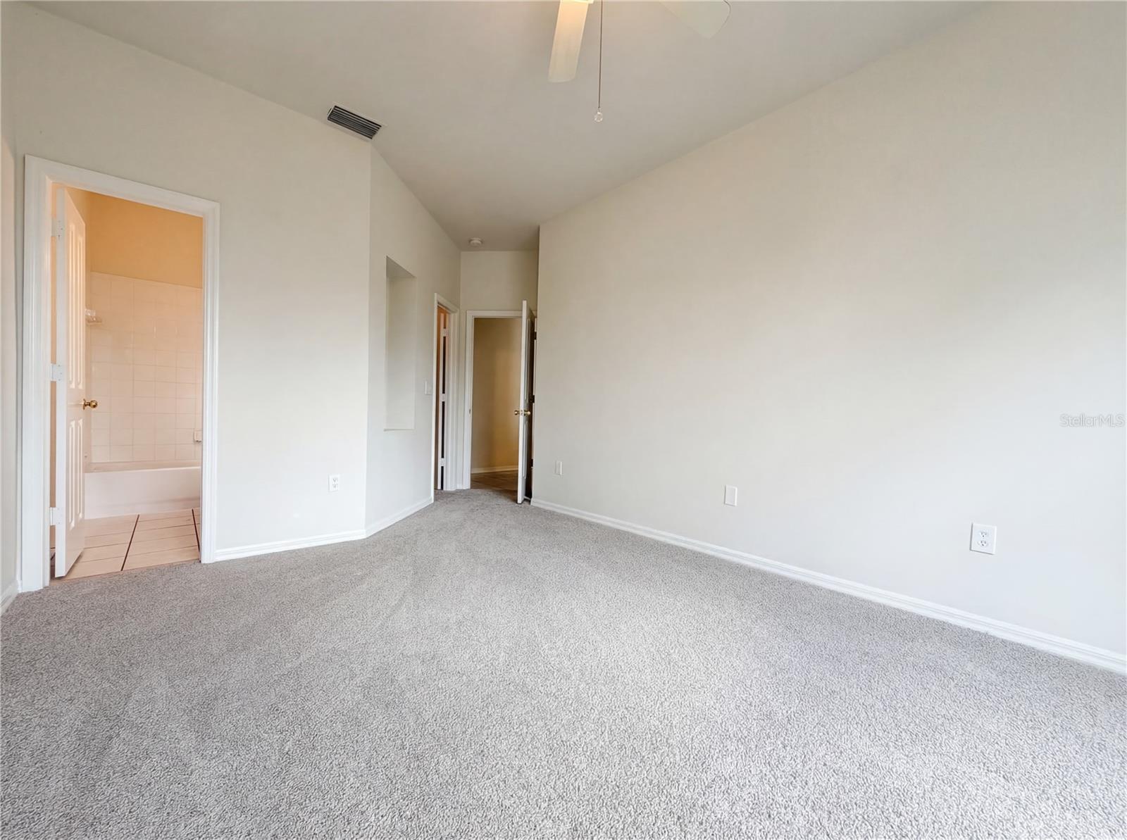 Image 27 of 36 For 2727 Valencia Grove Drive