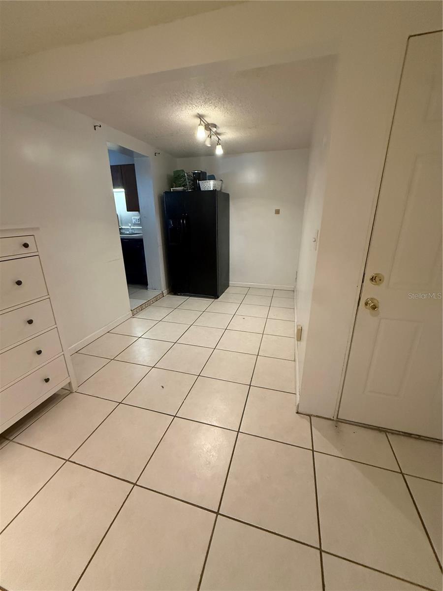 Image 10 of 20 For 1410 Fern Creek Avenue