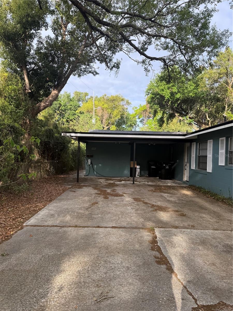 Image 3 of 20 For 1410 Fern Creek Avenue