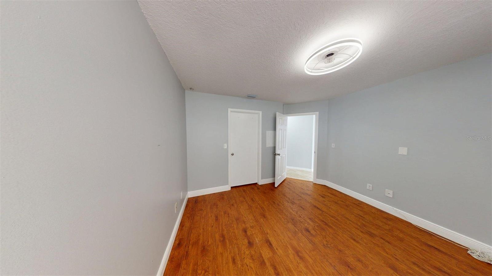 Image 14 of 28 For 714 Sugar Bay Way 106