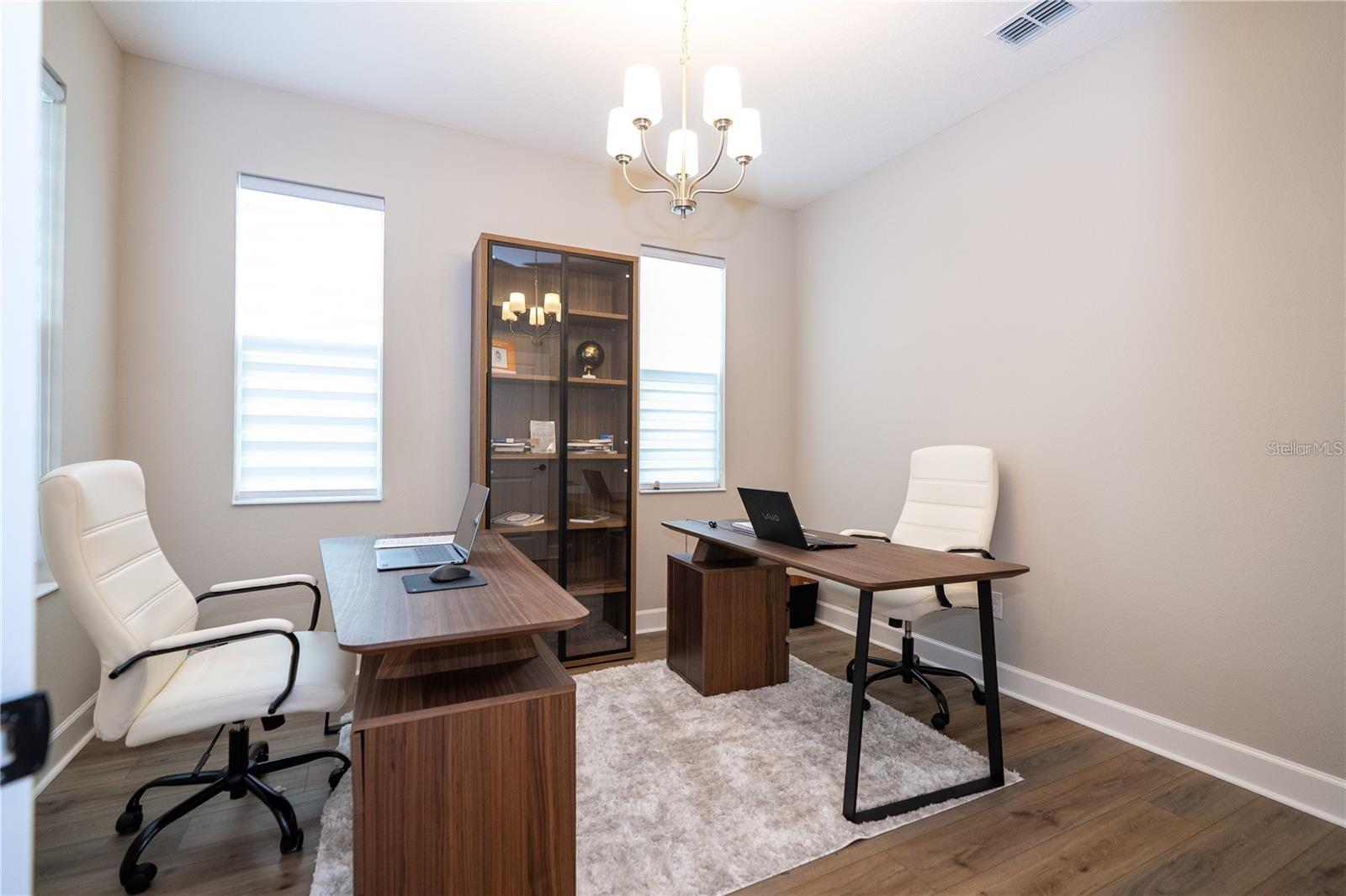 Image 23 of 91 For 5090 Shady Pines Drive