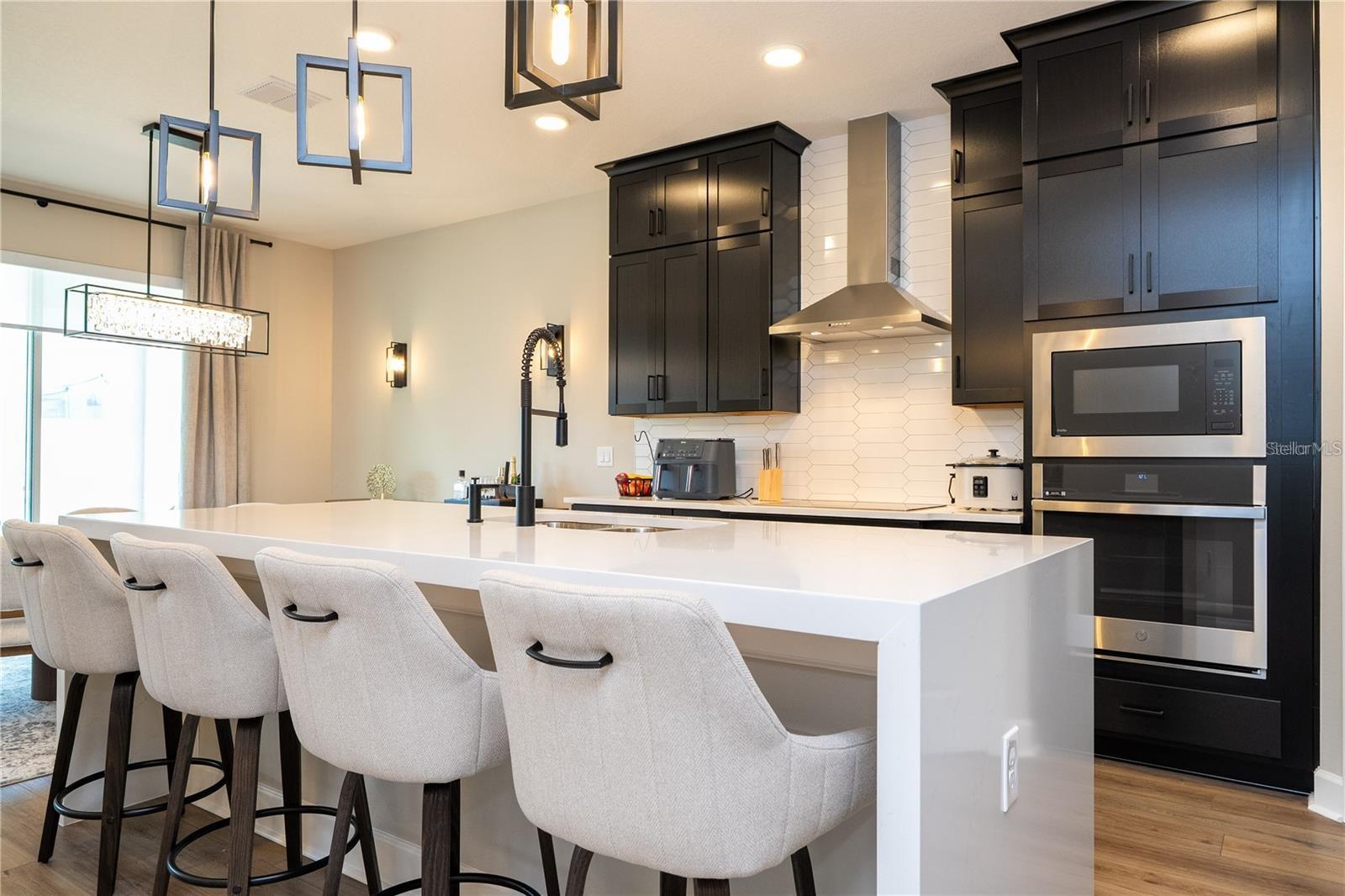 Image 25 of 91 For 5090 Shady Pines Drive