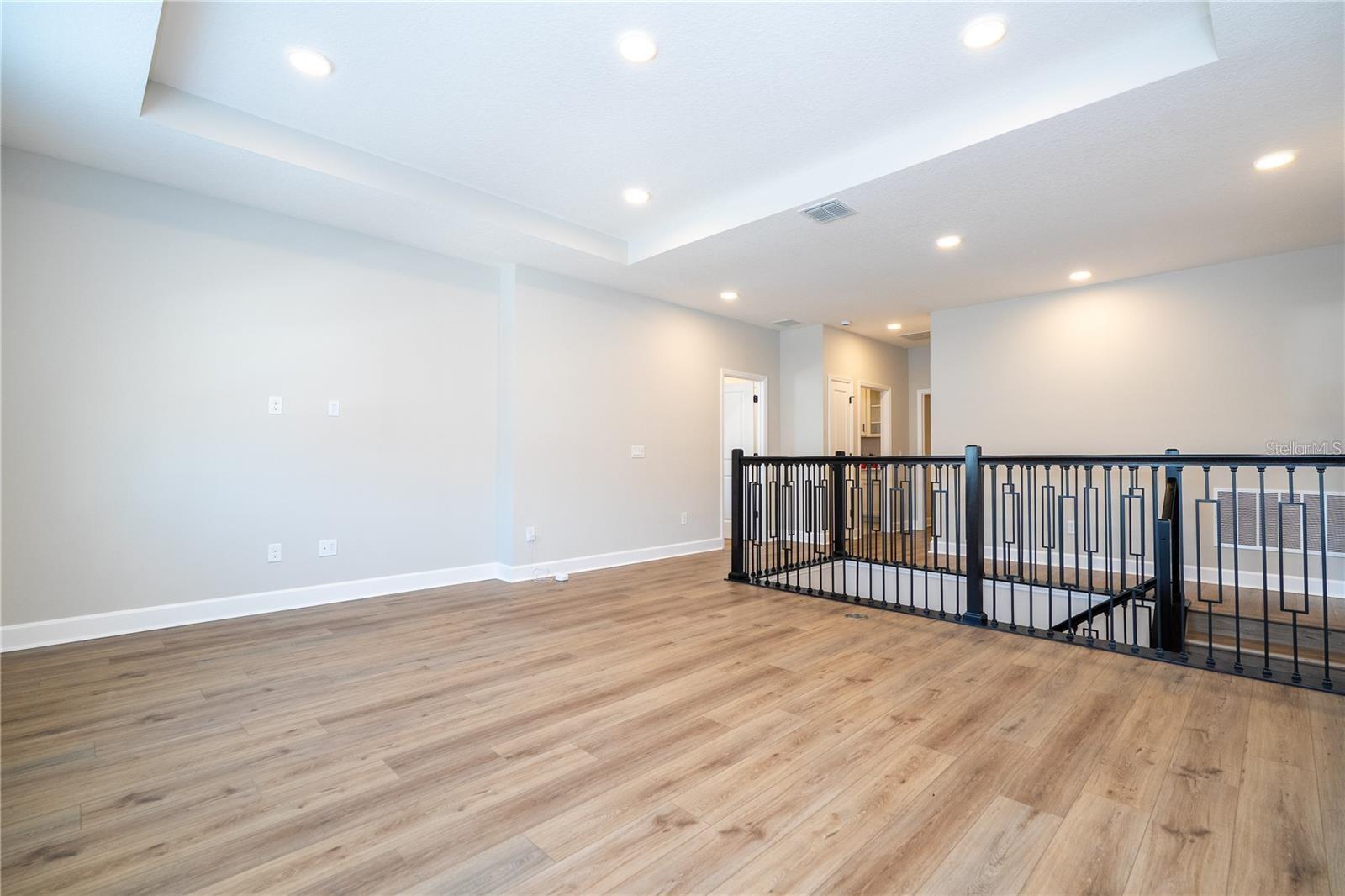 Image 45 of 91 For 5090 Shady Pines Drive