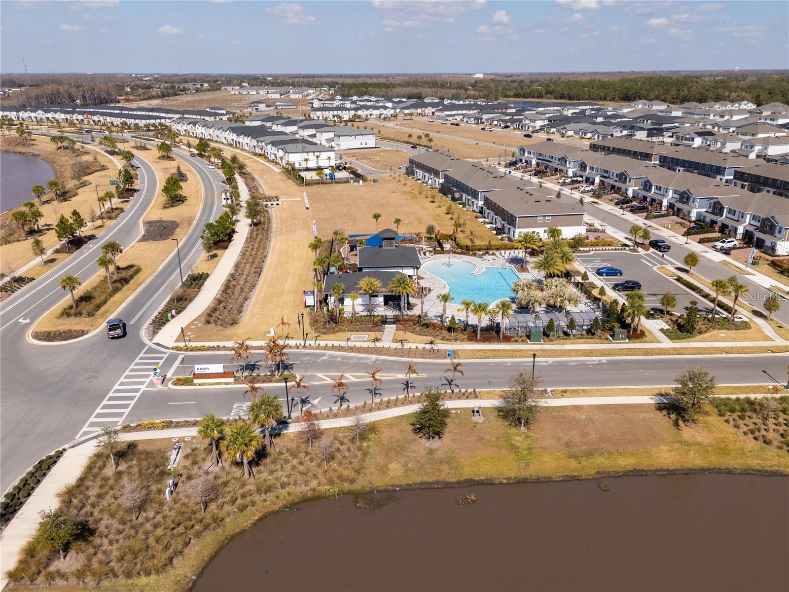 Image 6 of 91 For 5090 Shady Pines Drive