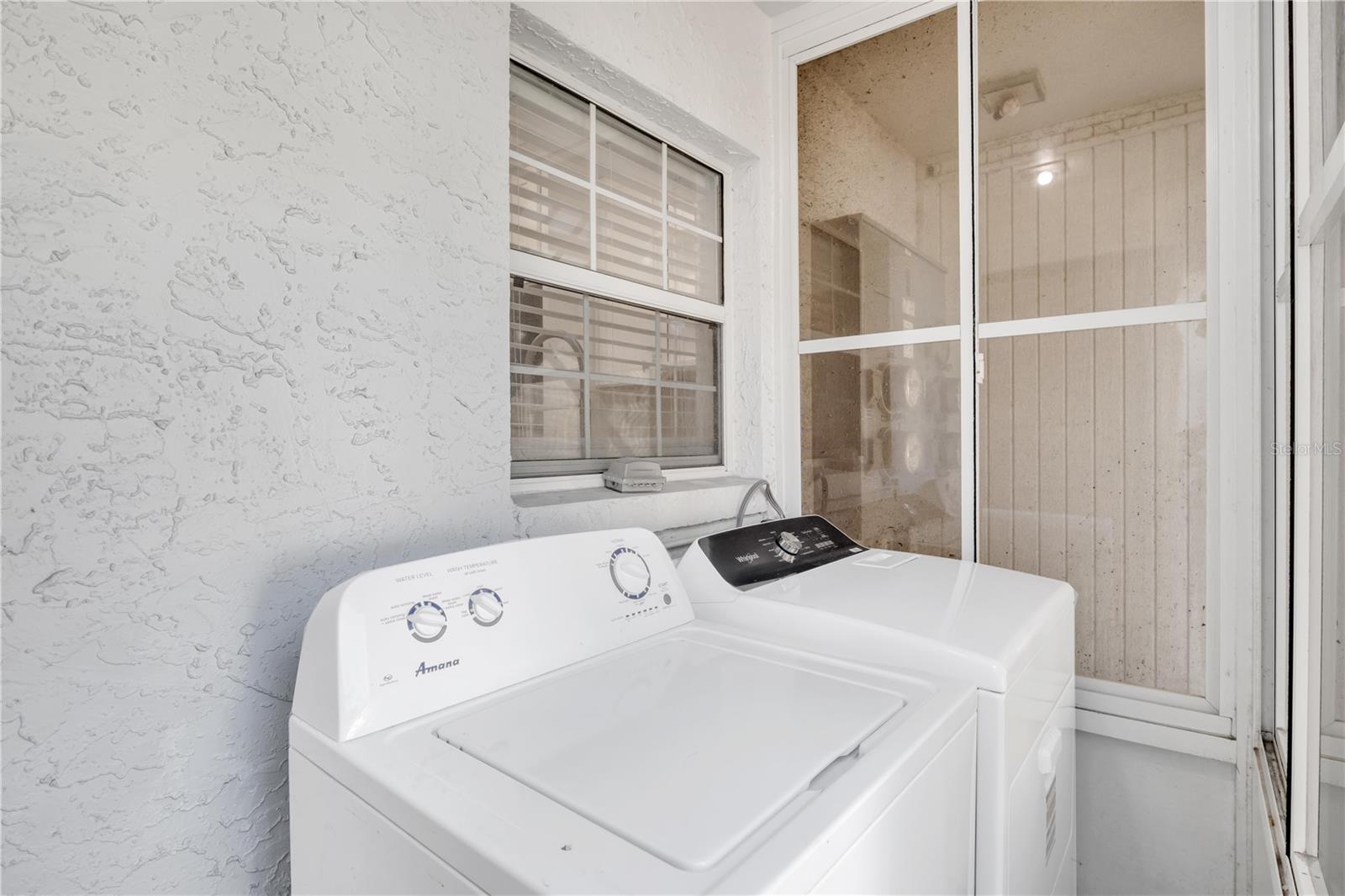 Image 14 of 19 For 1000 Semoran Boulevard 805