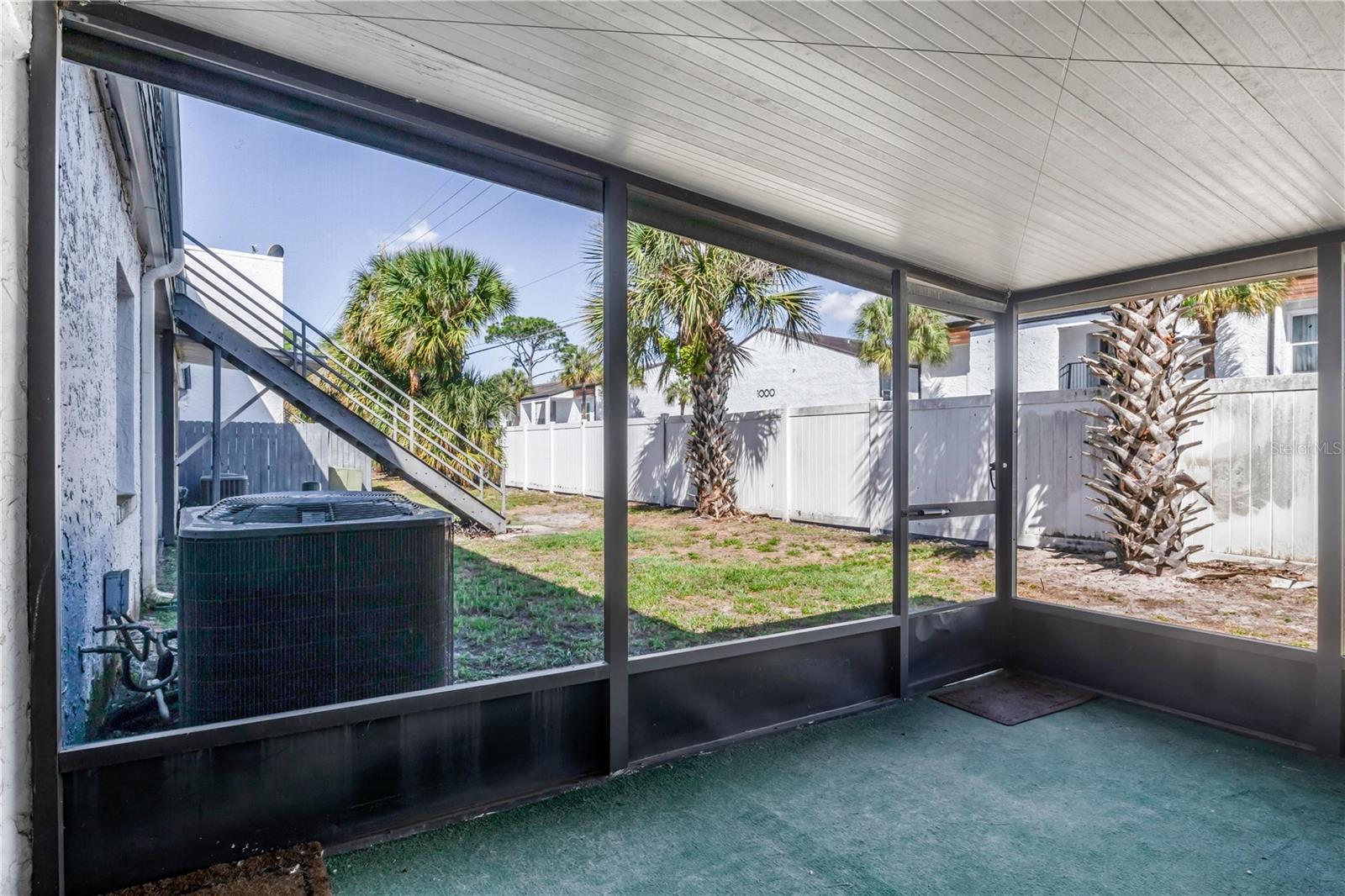 Image 15 of 19 For 1000 Semoran Boulevard 805