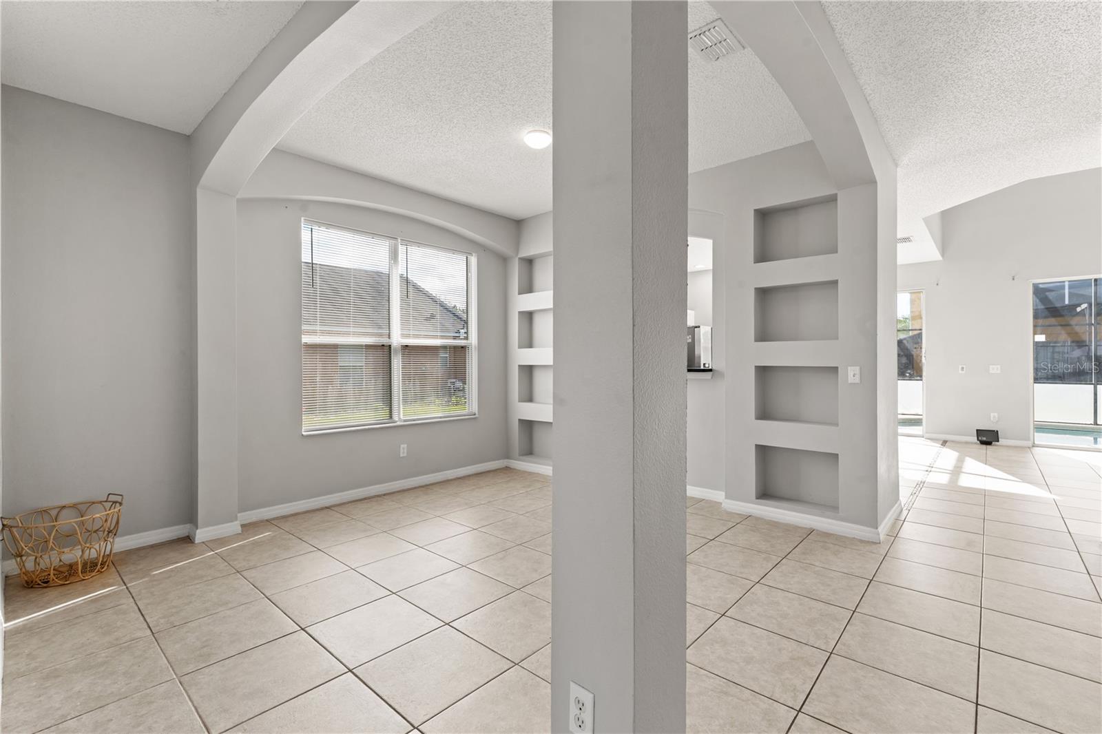 Image 6 of 37 For 158 Barefoot Beach Way