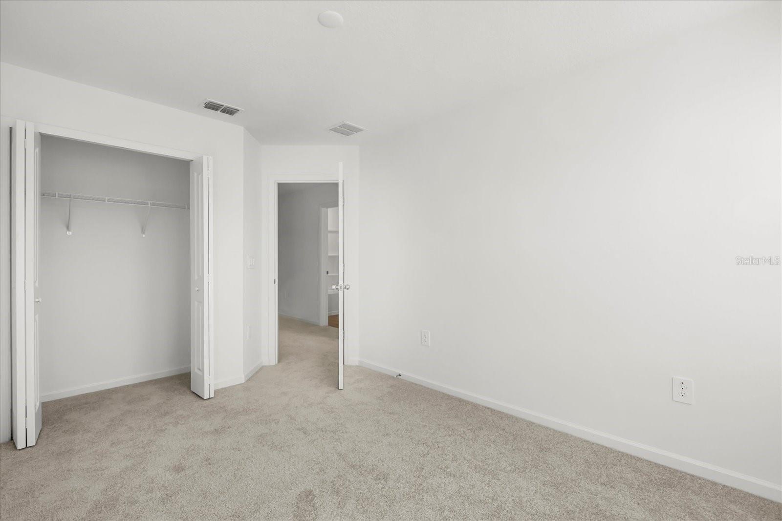 Image 18 of 36 For 4915 81st Loop