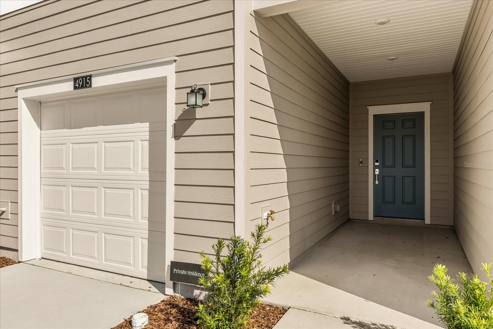 Image 3 of 36 For 4915 81st Loop