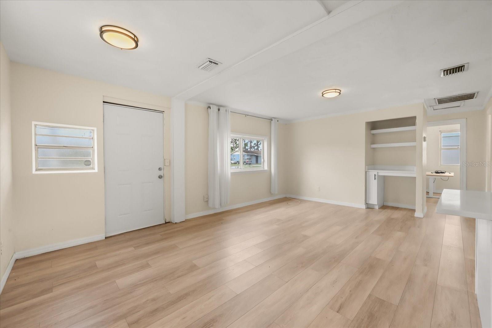 Image 3 of 20 For 4073 Nimons Street