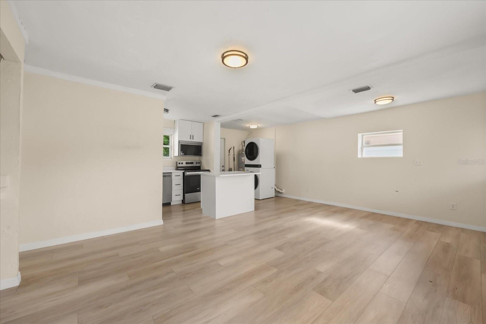 Image 6 of 20 For 4073 Nimons Street