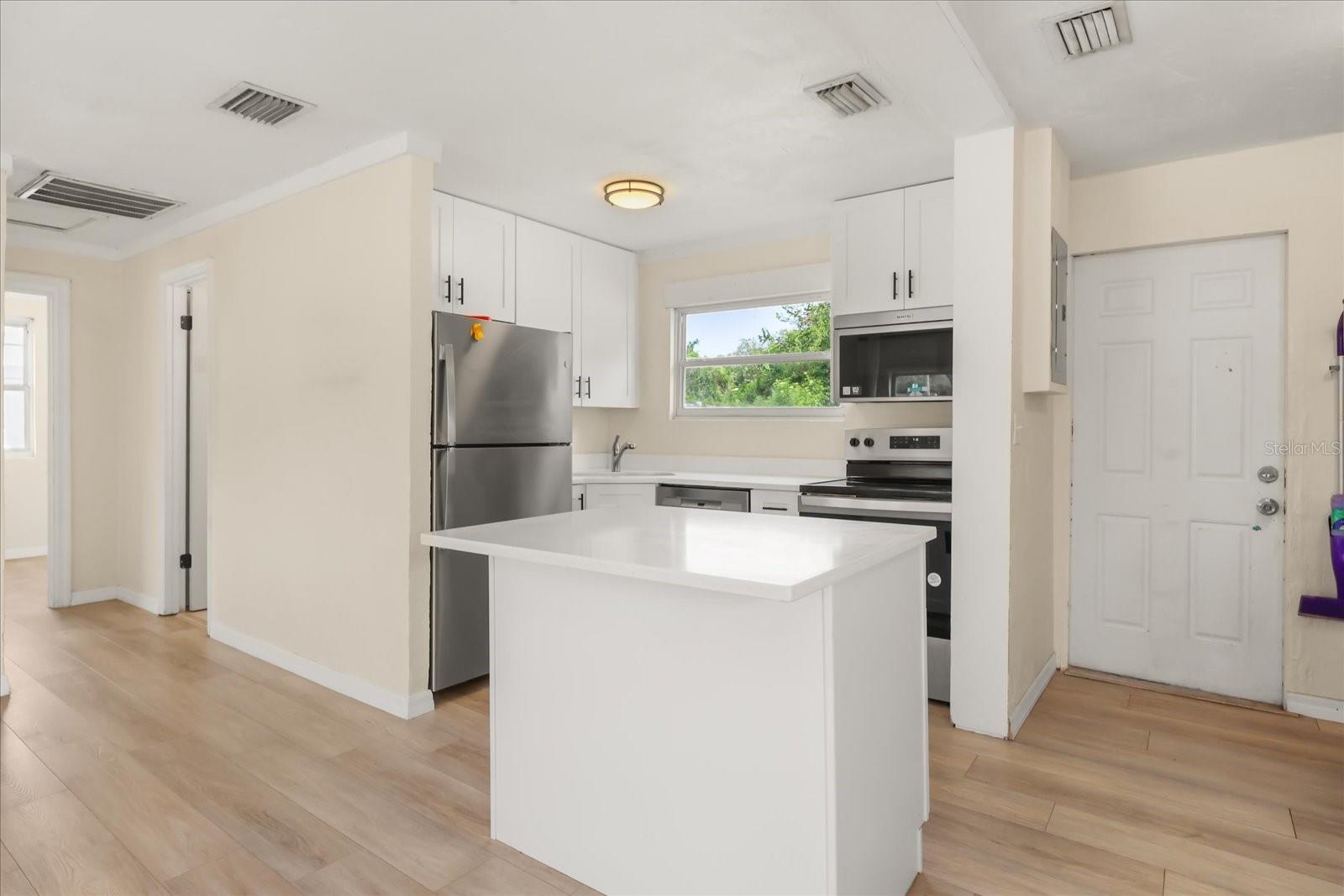 Image 7 of 20 For 4073 Nimons Street