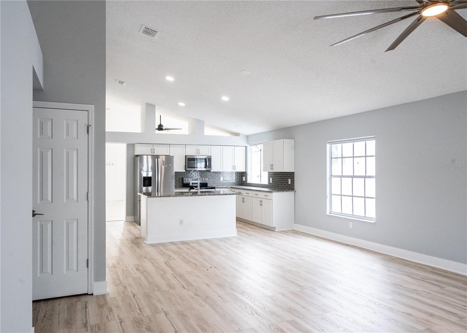 Image 12 of 38 For 2319 Island Club Way