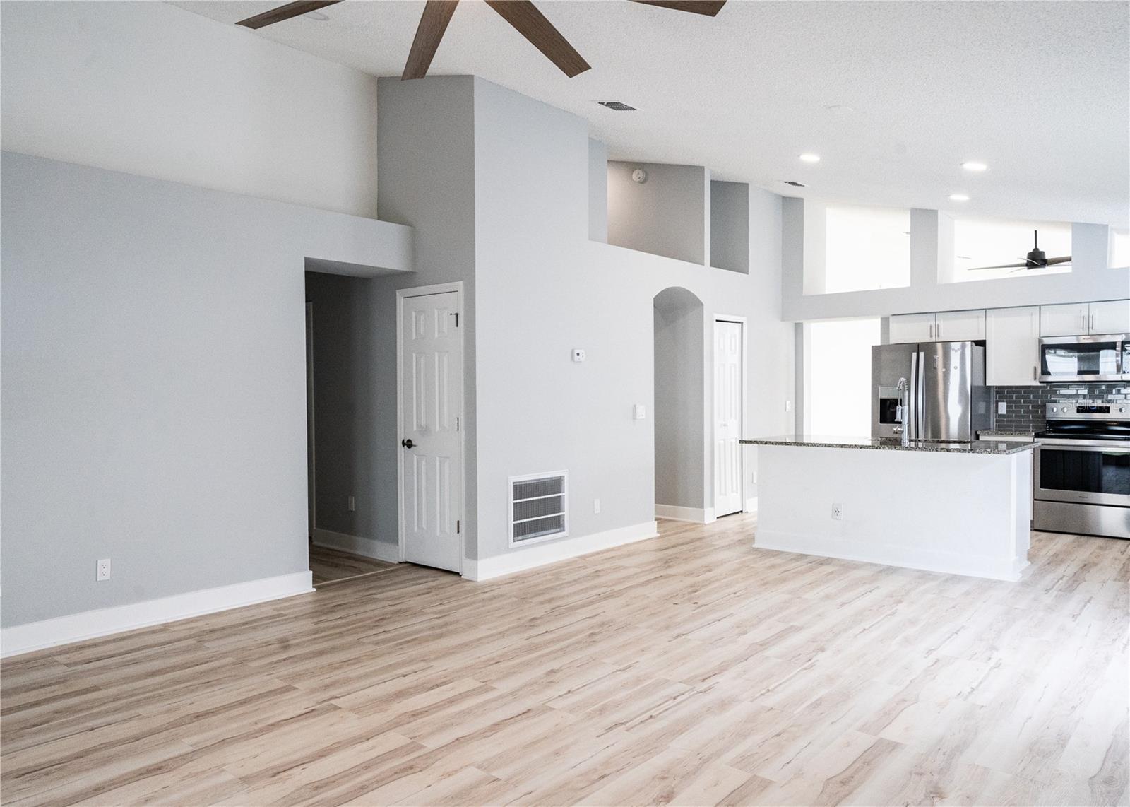 Image 13 of 38 For 2319 Island Club Way