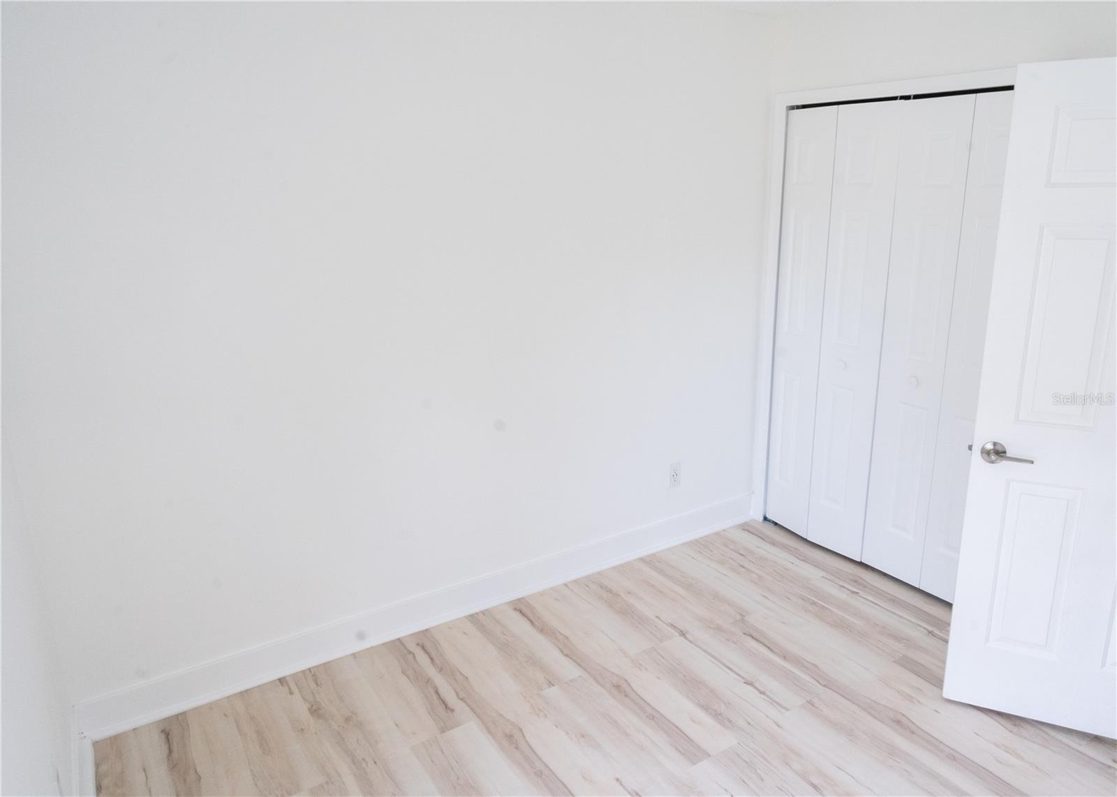 Image 19 of 38 For 2319 Island Club Way