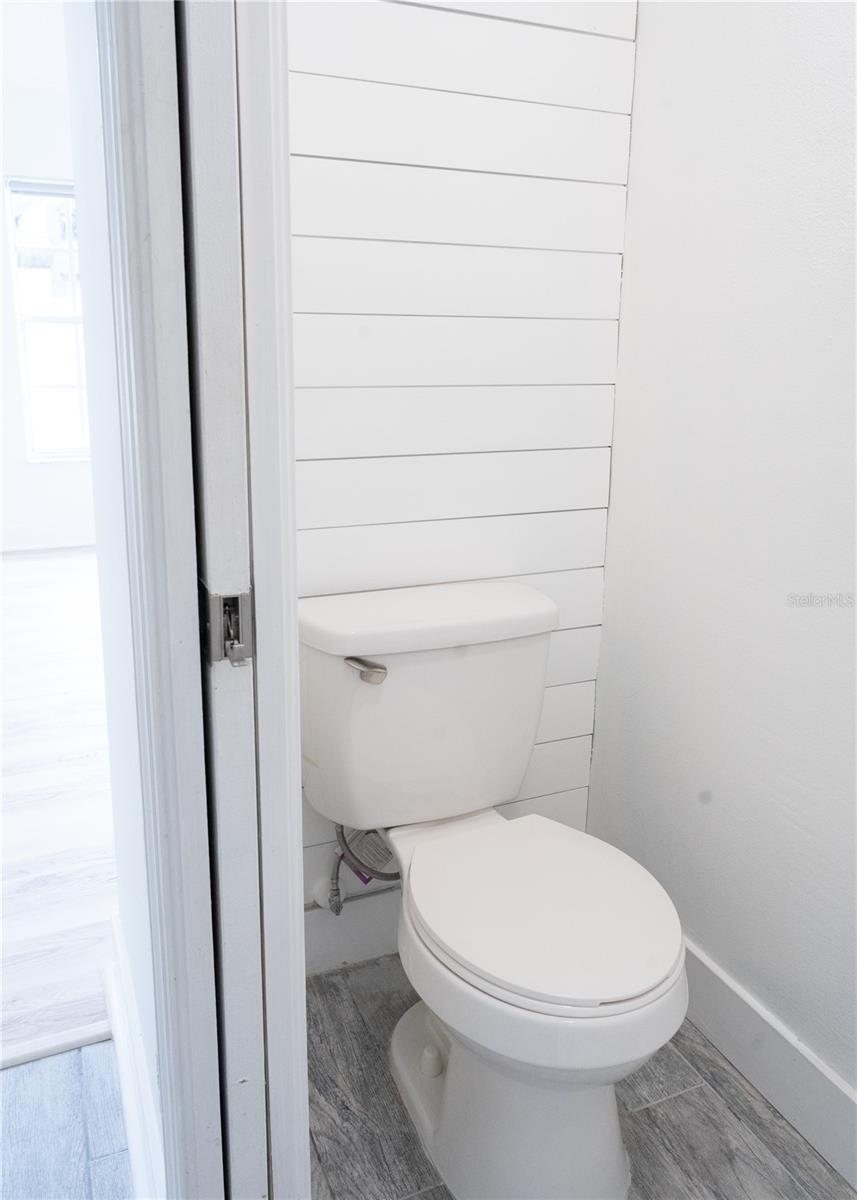 Image 29 of 38 For 2319 Island Club Way