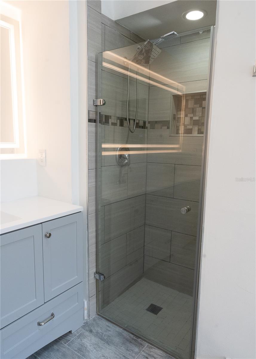 Image 30 of 38 For 2319 Island Club Way