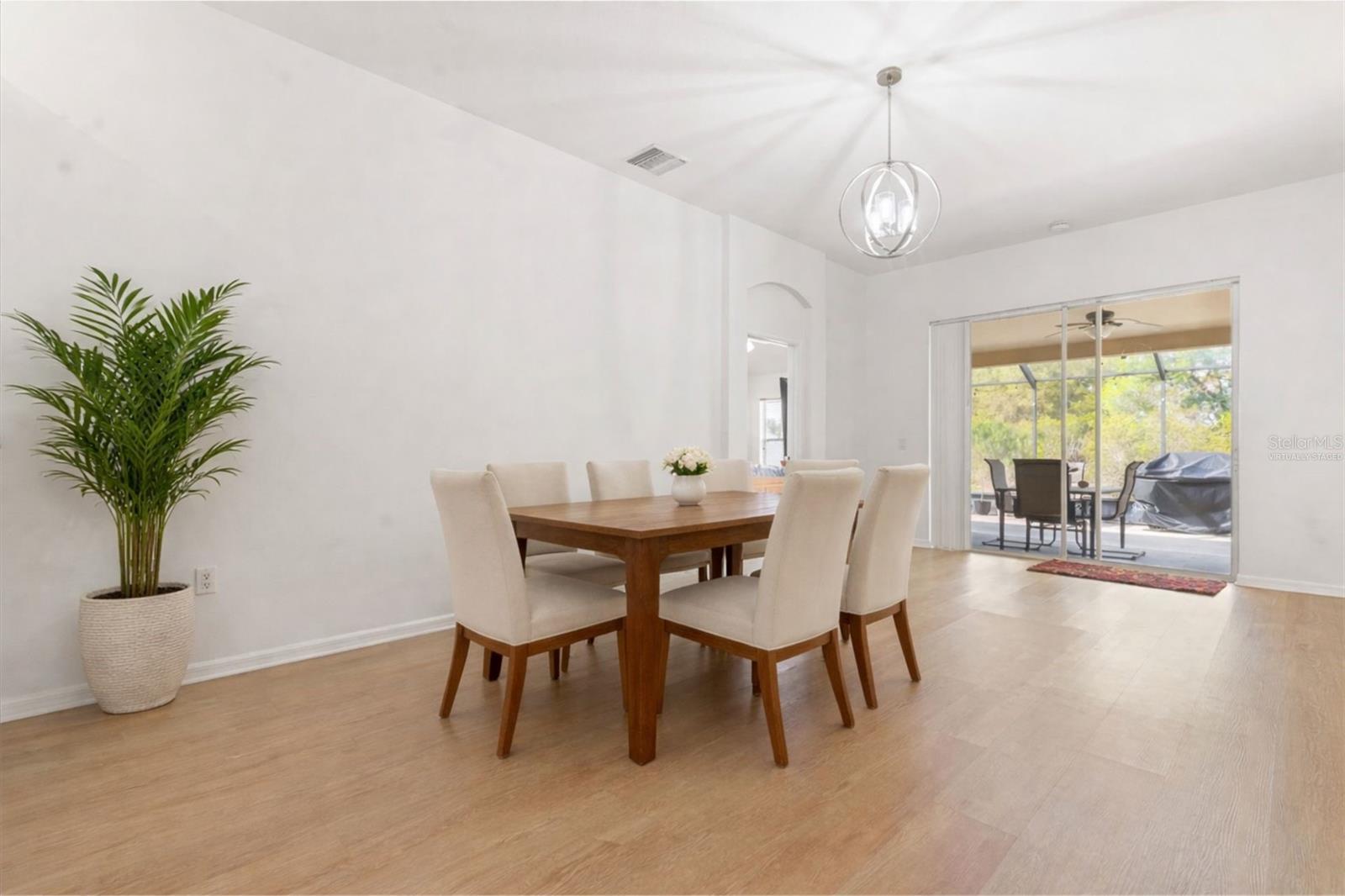 Listing photo id 1 for 11478 Weston Course Loop