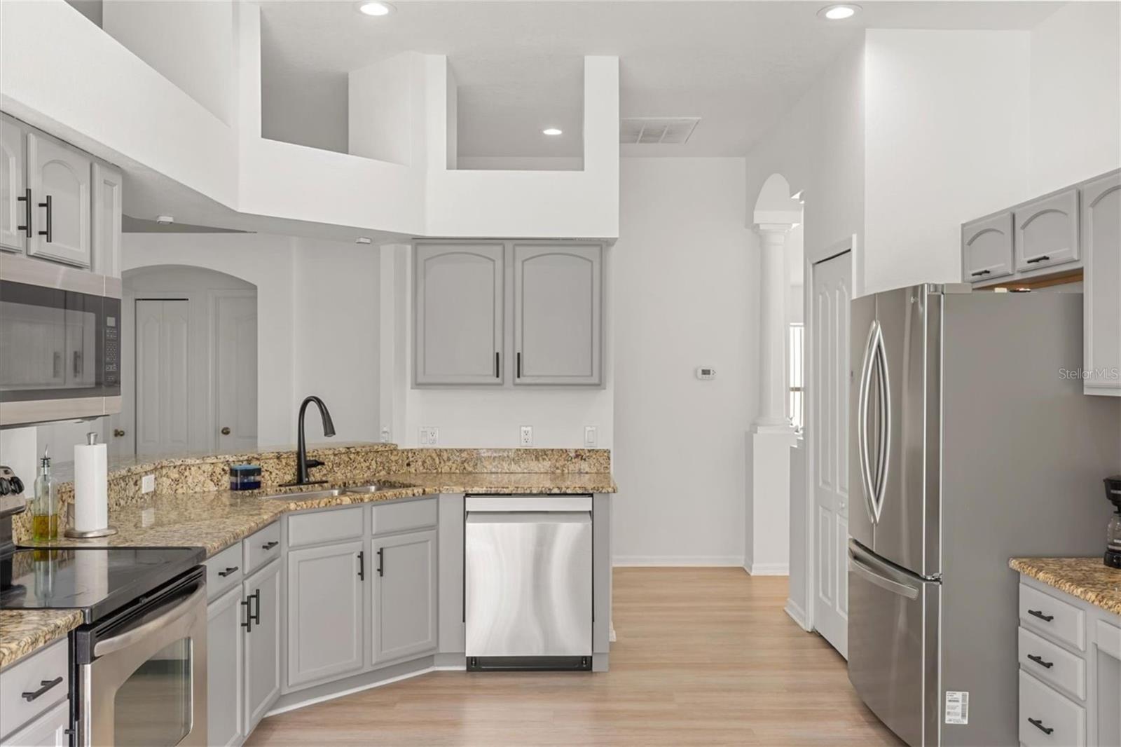 Listing photo id 2 for 11478 Weston Course Loop