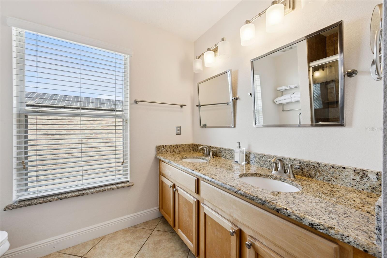 Image 40 of 58 For 125 Dornoch Street