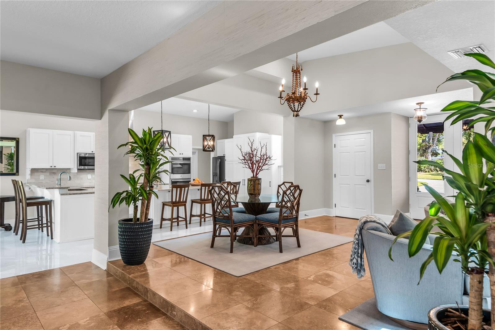 Image 14 of 80 For 112 Laken Lane